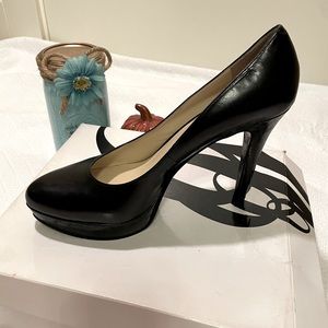 Womens Black Nine West Platforms Pumps, Size 9.5